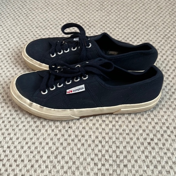 Superga Navy sneakers - Picture 2 of 4